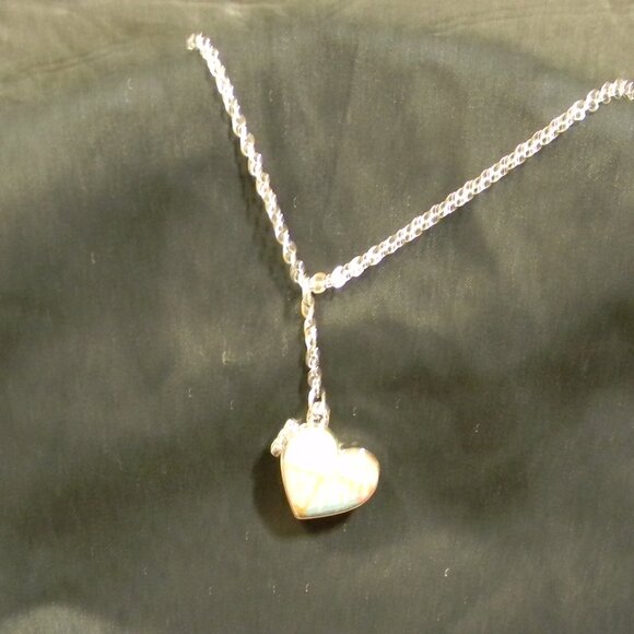 Jil Zarah Heart Locket Pendant Necklace 16 inch Pink Clay "I Love You Mom" NEW - Picture 8 of 8